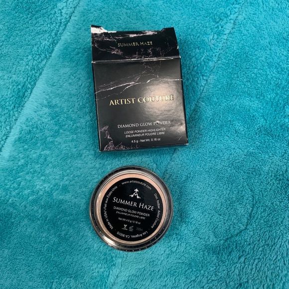 Artist Couture Diamond glow powder in Summer Haze - Picture 3 of 3